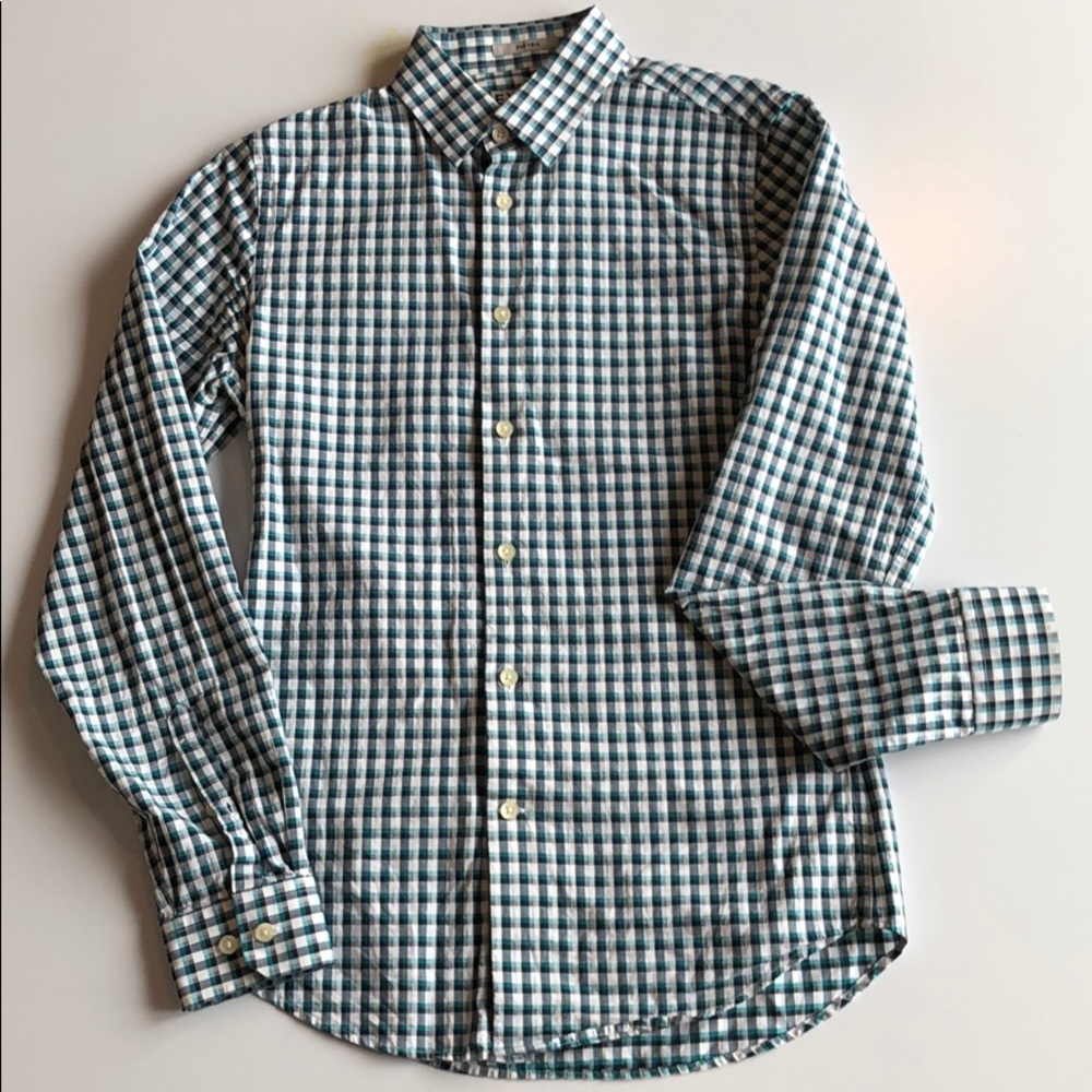 Express Dress Shirt. Fitted. XS. Dry cleaned.
